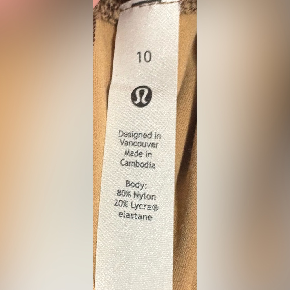 Lululemon Athletica Camo Print Leggings - Picture 5 of 5